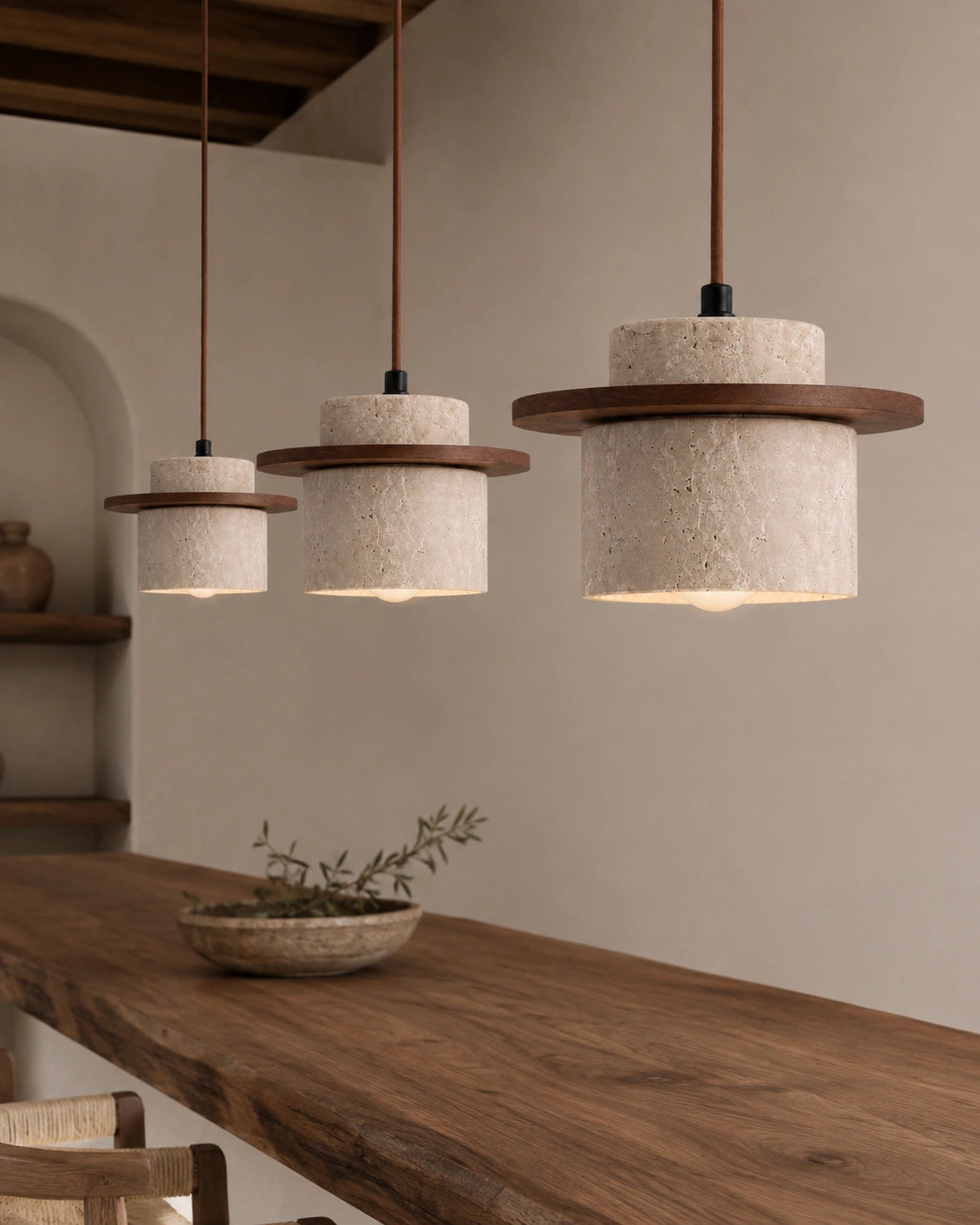 atelier-seto-kumo-cluster-travertin-bois-massif-1122x1402